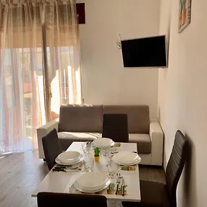 https://cactus-house.in-sardinia.net