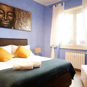 https://the-blue-strawberry-house-in-san-giovanni-roma.it-romehotels.com