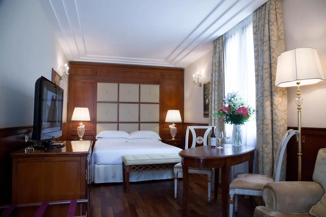 Golden Tower Hotel & Spa Флоренция