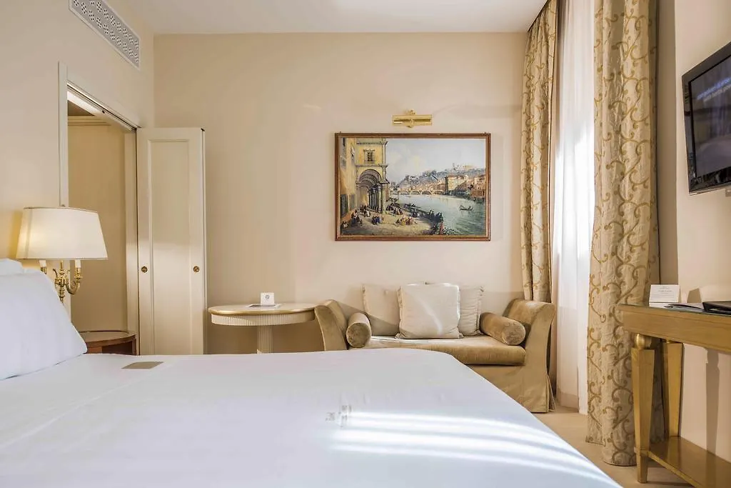 Golden Tower Hotel & Spa Florencie 5*,  Itálie