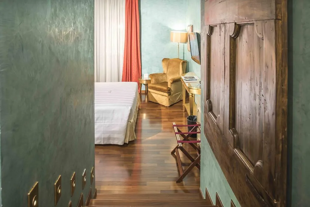 Golden Tower Hotel & Spa Florencie